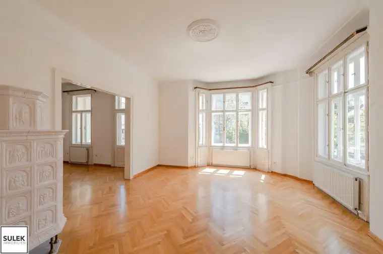 Repräsentatives Altbaujuwel mit 5 Zimmern &amp; Terrasse in begehrter Döblinger Lage – ab November