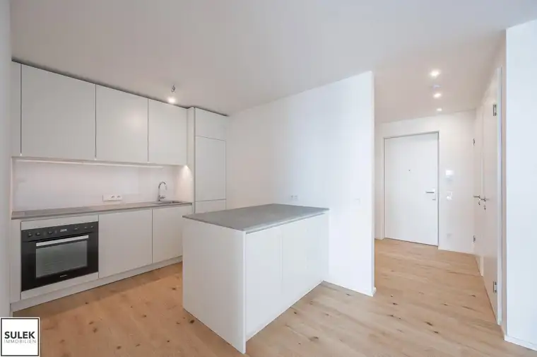 **VIDEOTOUR** zentral und dennoch ruhig! 2 Zimmer Erstbezugswohnung mit Balkon ab sofort beziehbar!