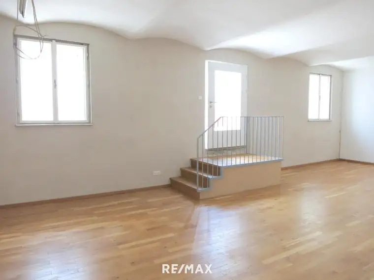 Flexible Büro- und Geschäftsfläche in zentraler Lage von Gersthof !
