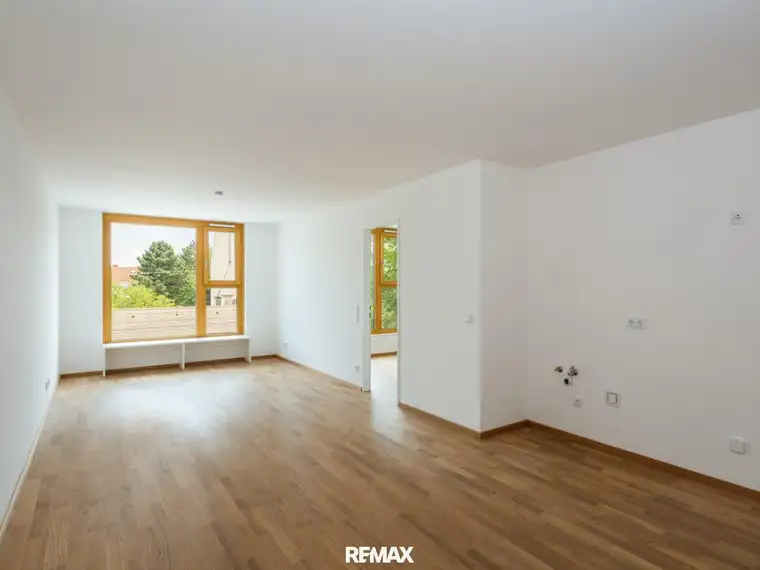 Attraktive 2-Zimmer-Wohnung mit Dachterrasse !