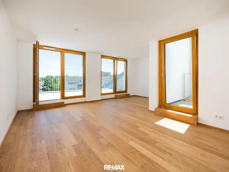 Wohnkomfort auf einer Ebene – 3-Zimmer-Wohnung mit drei Terrassen !