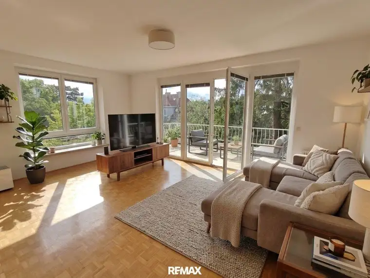 ca. 103 m² 4 Zimmer Wohnung | ca. 20m² Balkon &amp; ca. 100m² Dachterrasse | inkl. Garagenplatz