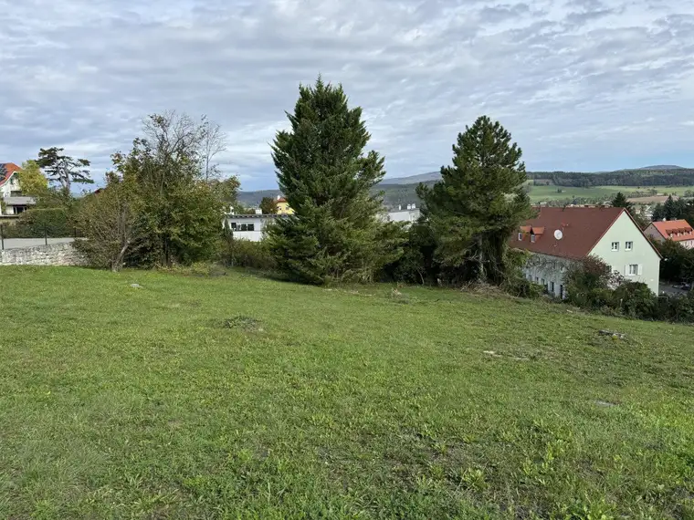 Perfektes Baugrundstück für Ihr Traumhaus in Berndorf