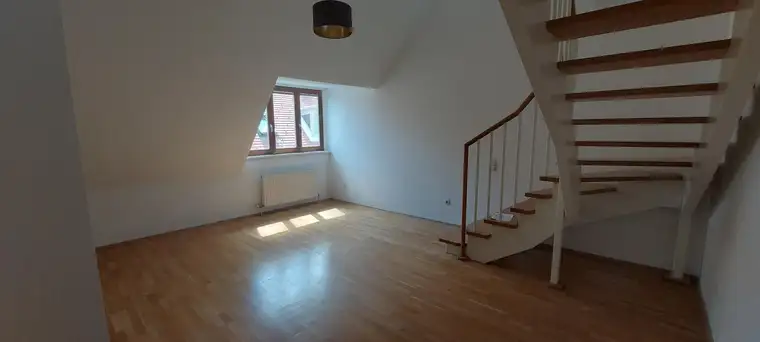 Traumhafte Maisonette in Top-Lage mit Dachterrasse und Tiefgaragenstellplatz im Herzen von Baden