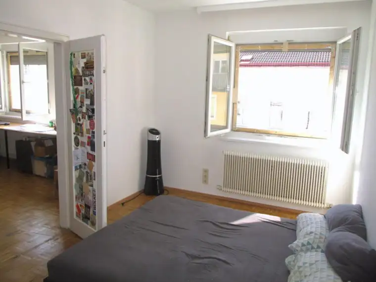 Superhelle 2-Zimmer Wohnung mit Einbauküche im 6. Stock samt Lift
