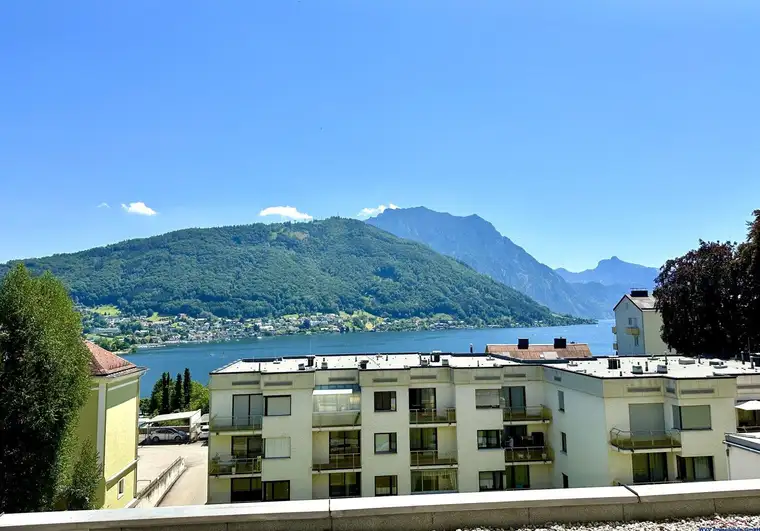 Wohnen mit Ausblick in traumhafter Seelage mit Bergpanorama - ideal für Anleger und Eigennutzer