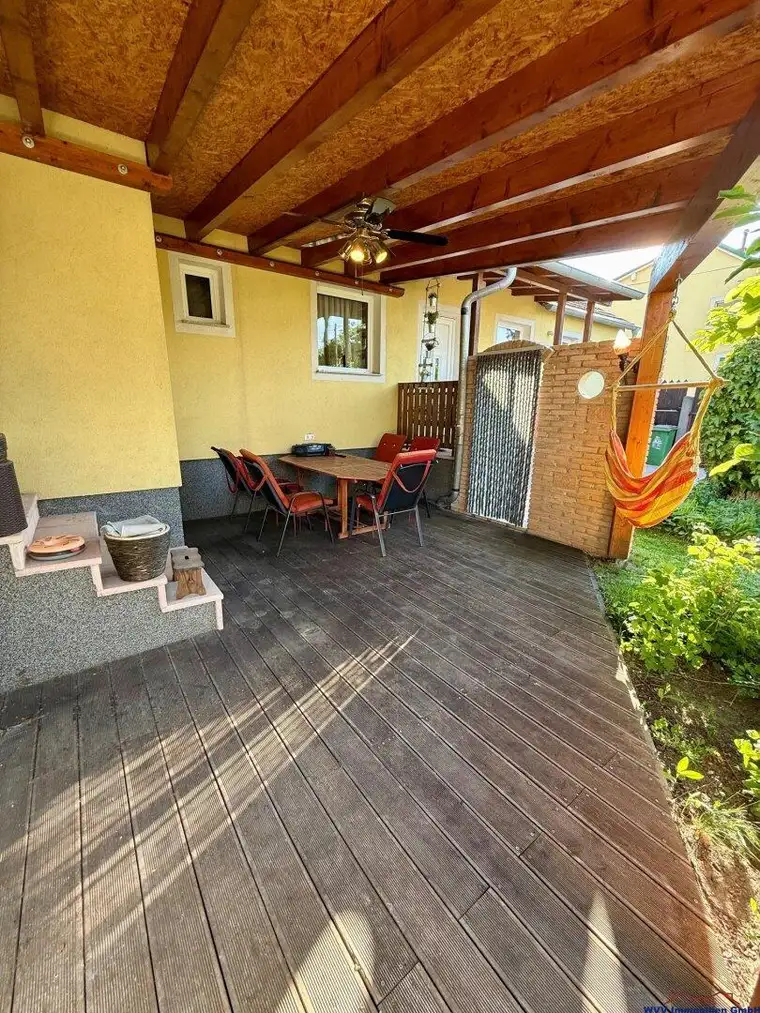 Top-Einfamilienhaus mit Traumgarten und Terrasse in Deutsch-Wagram - Kaufpreis: EUR 369.000,-- !!!
