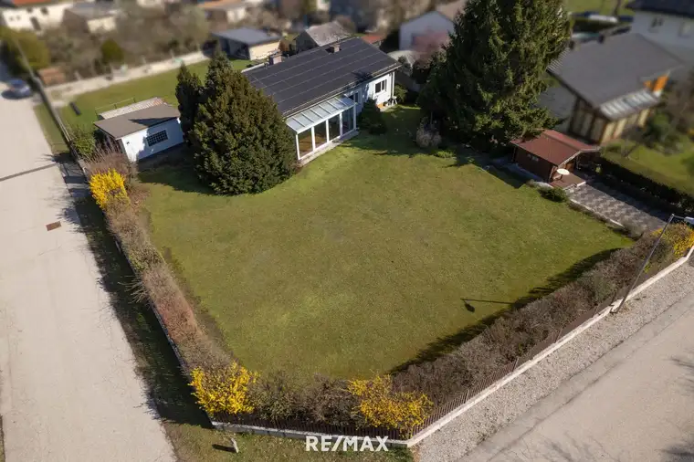Bungalow St. Pölten Süd - in ruhiger Lage- mit großem Grund