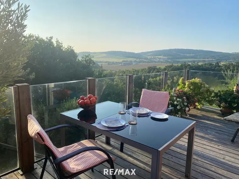 Gemütliches Einfamilienhaus mit Panoramablick – Ihr Rückzugsort in Thallern