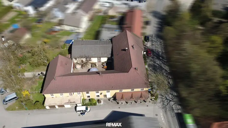 Große Liegenschaft im Ortskern mit vielfältigem Entwicklungspotenzial