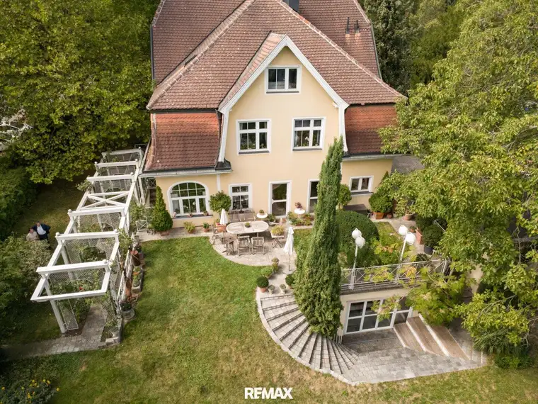 Historischer Charakter, großzügiges Wohnen - in Top-Adresse von St. Pölten