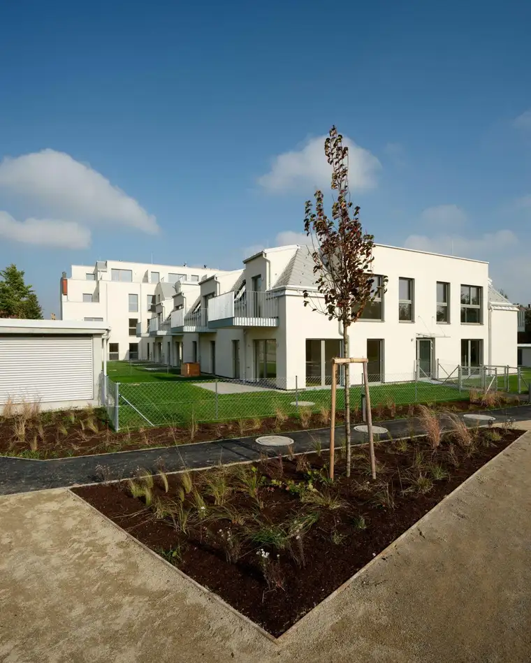 Wohnen im Kleegarten_gut aufgeteilte 3-Zimmer-Gartenwohnung_PROVISIONSFREI! Top 3