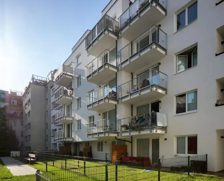 gut geschnittene 2-Zimmerwohnung mit Balkon_T15_Buchengasse 128