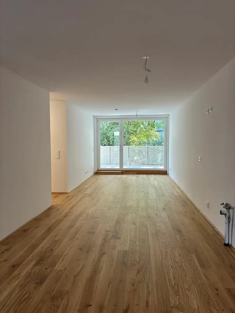 BEZUGSFERTIGE, Helle 3‑Zimmer-Wohnung in Strebersdorf_EMDUND_T06