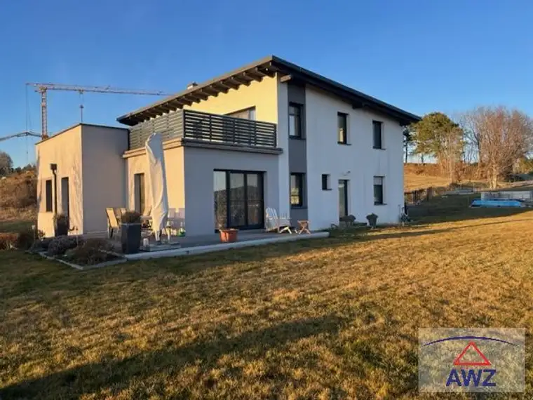 Modernes Top-Haus in Traumlage! 