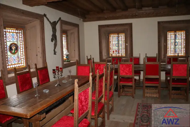 Gewerbe - Haus mit vielen Nutzungsmöglichkeiten