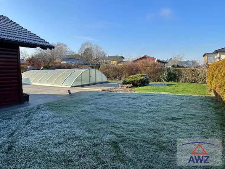 Idylle pur: Blockhaus mit Gartenparadies!