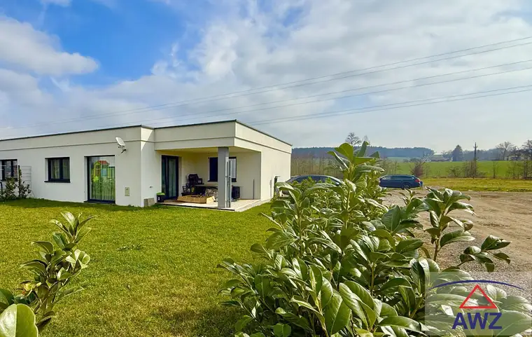 Traumhafter, neuwertiger Bungalow in ruhiger Lage! Ihr neues Zuhause!
