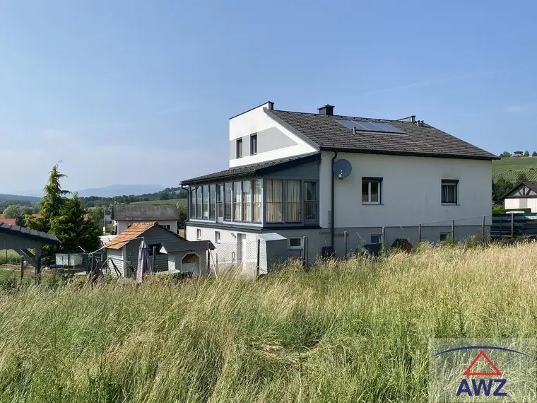 Wohnhaus in sonniger Aussichtslage!