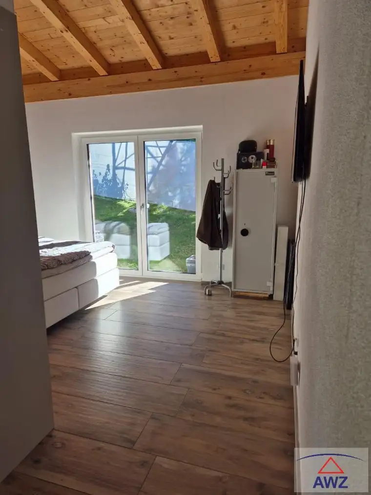 Einfamilienhaus am Waldrand!