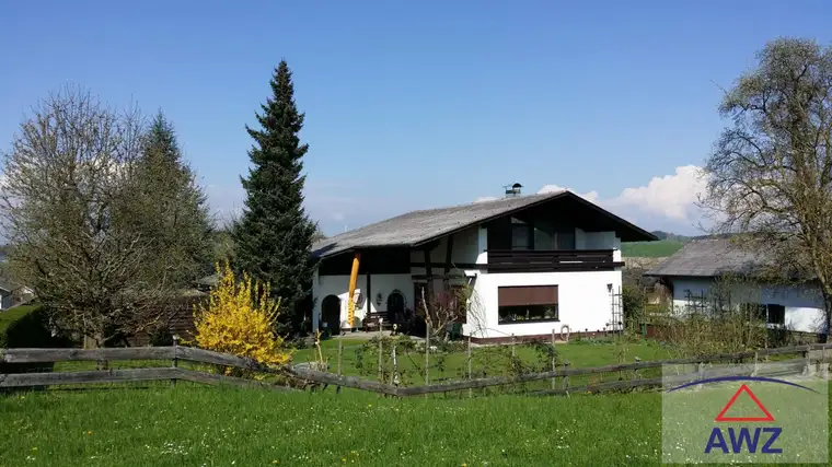 Schönes Einfamilienhaus mit sonnigem Garten!