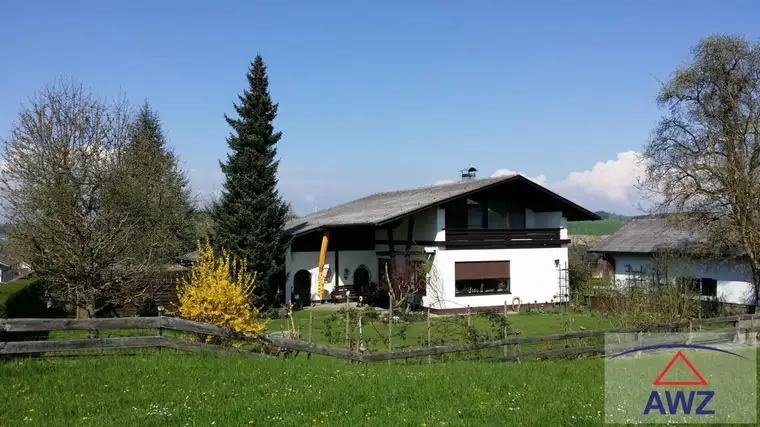 Einfamilienhaus in ruhiger Siedlungslage!