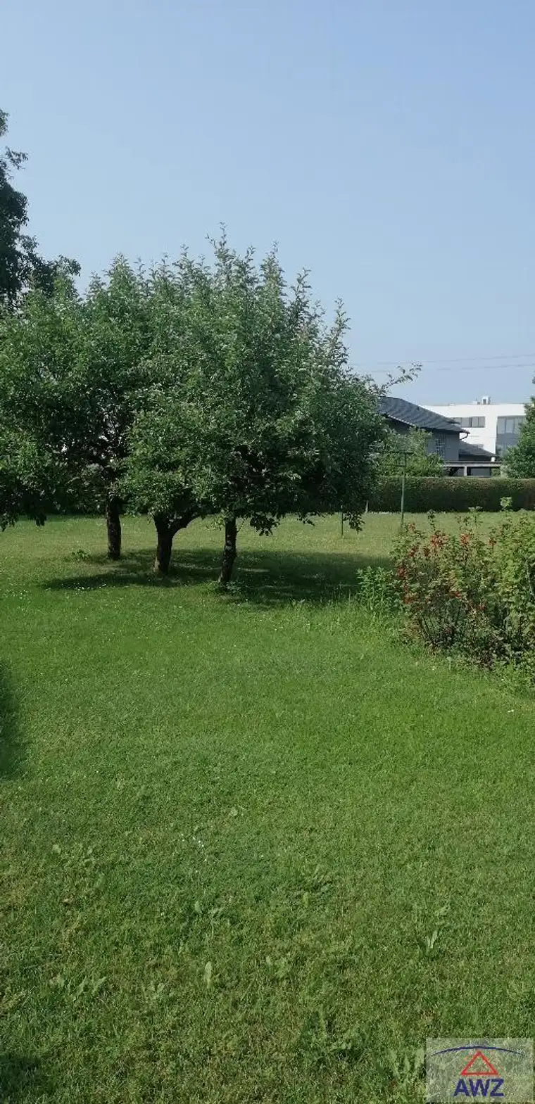 Schönes Grundstück in sehr guter Nachbarschaft! 