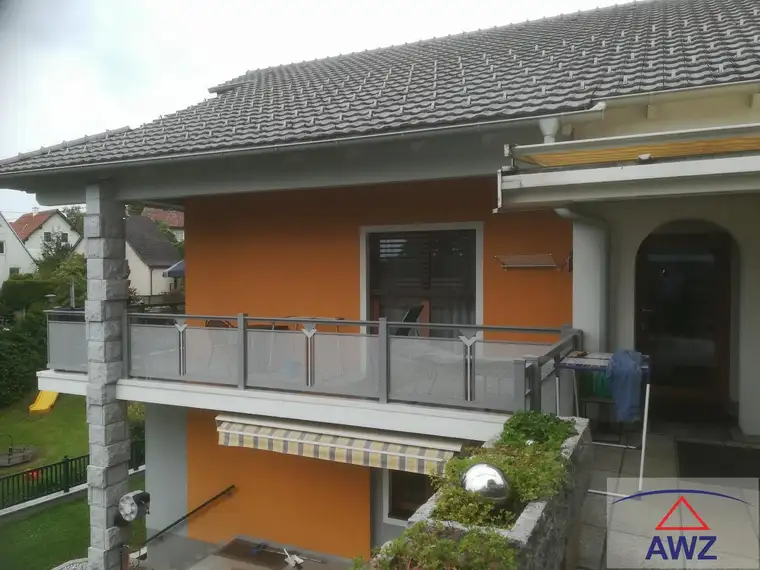 Sehr schönes und gepflegtes Haus für eine große Familie!