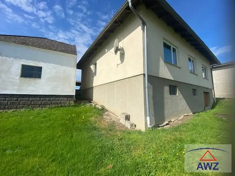 Zurück zur Natur: Charmantes, preiswertes Wohnhaus mit vielen Nutzungsmöglichkeiten!