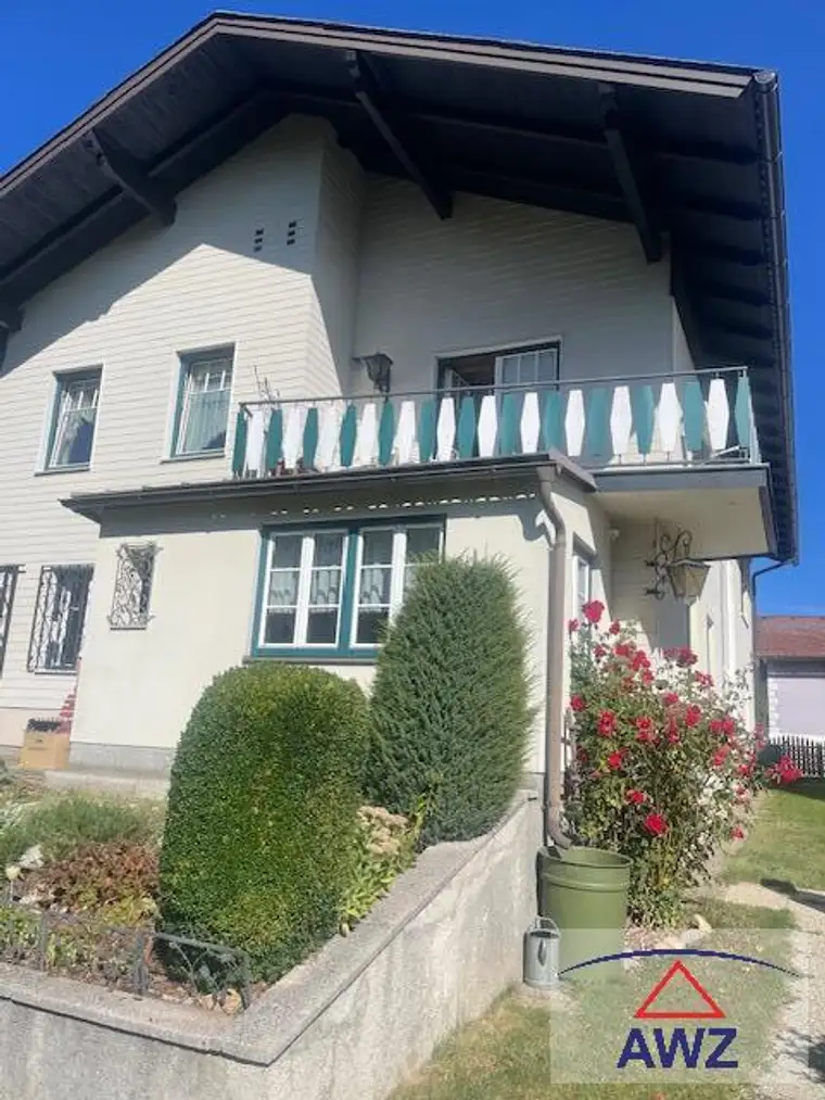 Ein-/Mehrfamilienhaus in einer ruhigen Siedlung in Waidhofen/Thaya! 