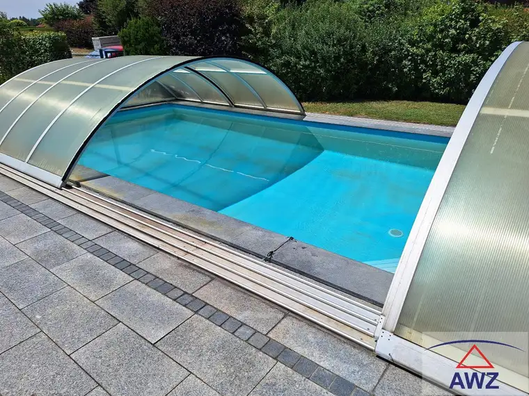 Idylle pur: Blockhaus mit Gartenparadies!