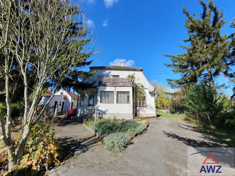 Großzügiges Grundstück mit Wohnhaus im Weinviertel!