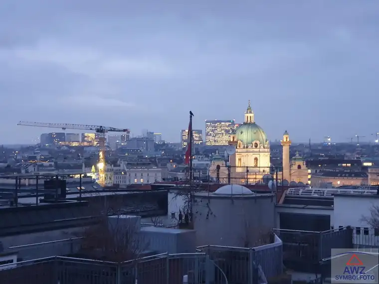 Altes Stadthaus im Zentrum von St. Pölten zu verkaufen!