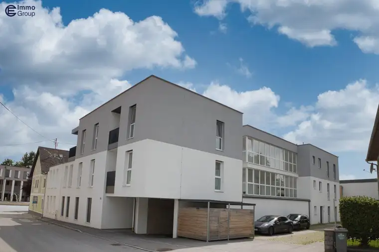 Lichtdurchflutete Gartenwohnung in Hörsching – Wohnen mit Komfort und Lebensqualität!