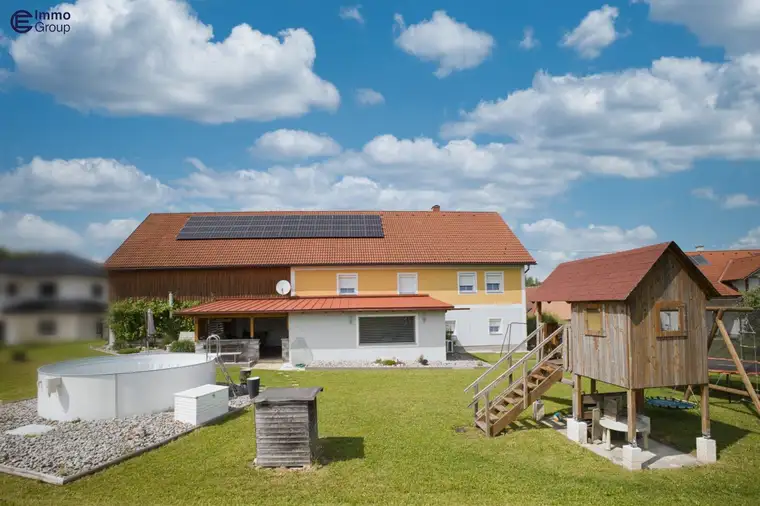 Viel Platz für Ihre Familie – großzügiges Haus mit 2 Wohneinheiten, moderner Ausstattung &amp; Gartenidylle