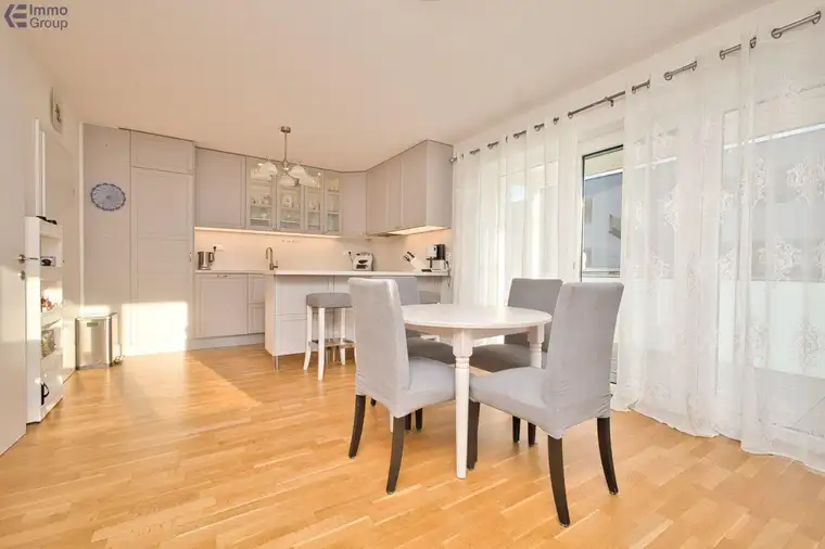 Traumhafte 4-Zimmer-Wohnung mit moderner Wohnküche in begehrter Lage von Enns
