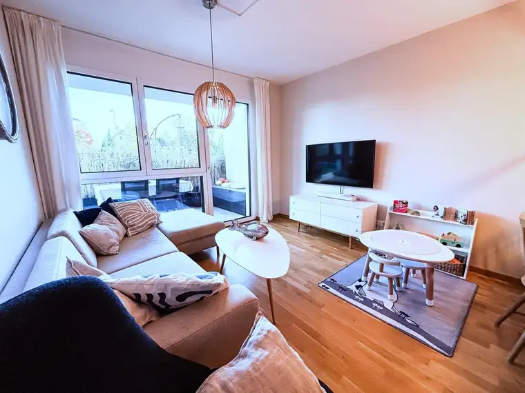 Moderne 3 Zimmer-Wohnung in absoluter Ruhelage beim ORF-Park