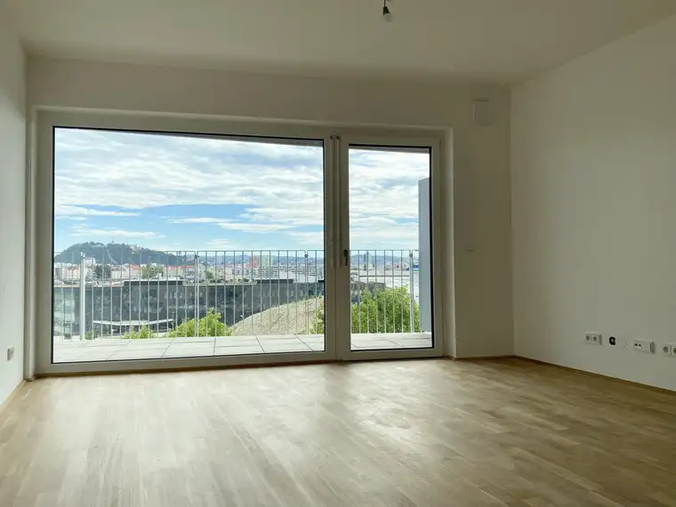 Blick über Graz | 1-Zimmer Wohnung mit großem Balkon
