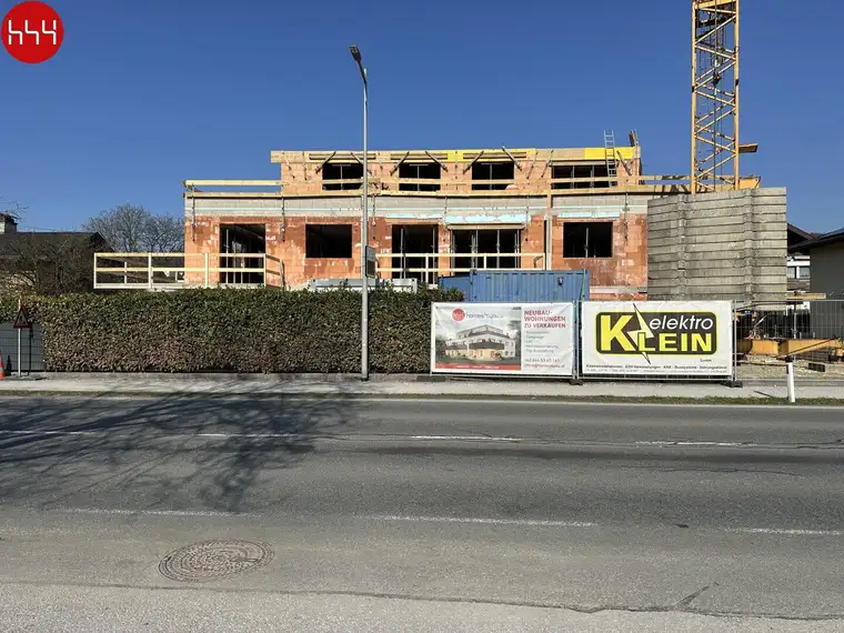 Moderne Neubauwohnung in Oberalm: 2 Zimmer, Westterrasse und Garten