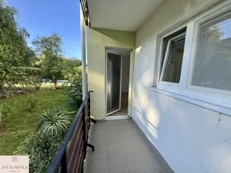 Ruhig gelegene Garconniere mit Balkon in HTL-Nähe - Mödling