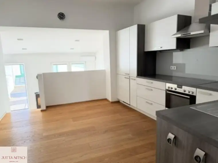 Schöne Terrassenwohnung inkl. Heizkosten - Gumpoldskirchen