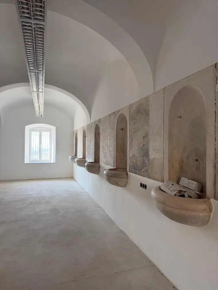 Büro-/Geschäfts-/- Lagerräume mit historischen Charm im Wirtschaftsgebäude von Schloss Töscheldorf