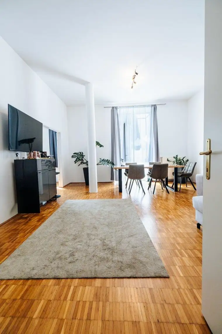 Lucija Klepic, Projekt Wohnen Gruppe GmbH