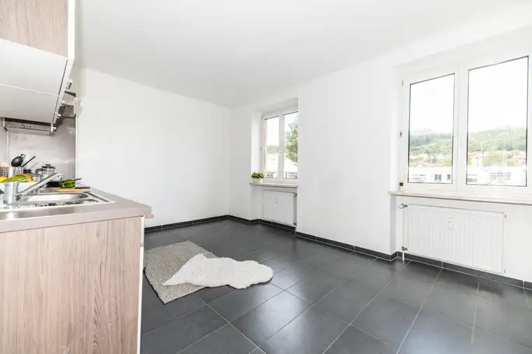 WALK-IN DUSCHE I DESIGNKÜCHE I AB SOFORT I HELLE RÄUME I ZENTRALE LAGE I STILVOLL SANIERT I PROJEKT WOHNEN I