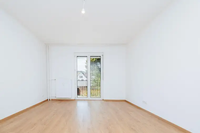 WOW I BADEWANNE I MODERNER SCHNITT I HAUSTIERE ERLAUBT I RENOVIERT I BALKON I NÄHE LENDPLATZ I RUHIGE LAGE I PROJEKT WOHNEN