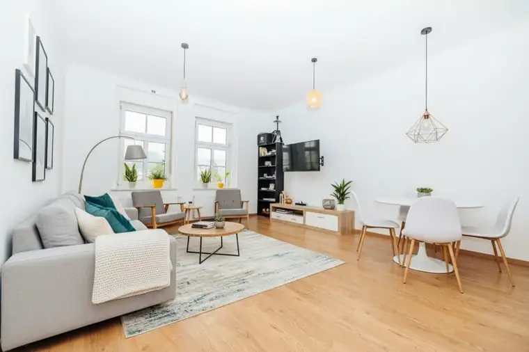 Lucija Klepic, Projekt Wohnen Gruppe GmbH