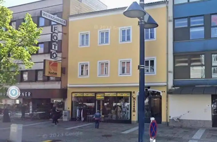 Verkaufslokal am Kaiser-Josef-Platz