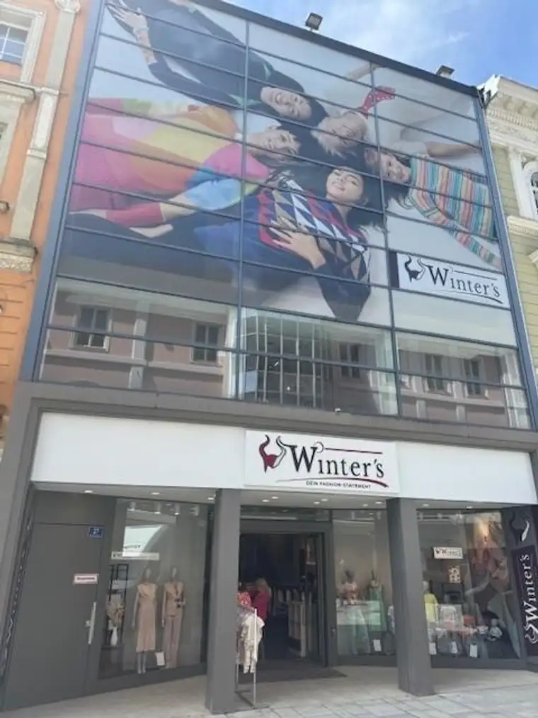 Flagship-Store in Bestlage: Repräsentative Verkaufsfläche in der Welser Schmidtgasse - Bei Bedarf erweiterbar bis 1.000m²