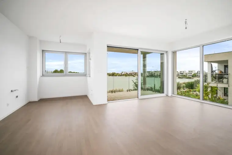 ERSTBEZUG: Wohnung am See im 1.OG, Kittsee