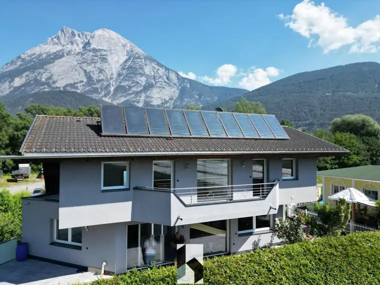 NEUER PREIS! Großzügiges Wohnen mit Garten, Doppelgarage und vielseitigen Nutzungsmöglichkeiten!